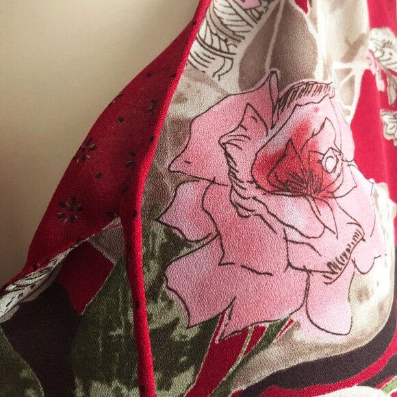 Double-Sided Maxi Floral Red Dress - Picture 6 of 7